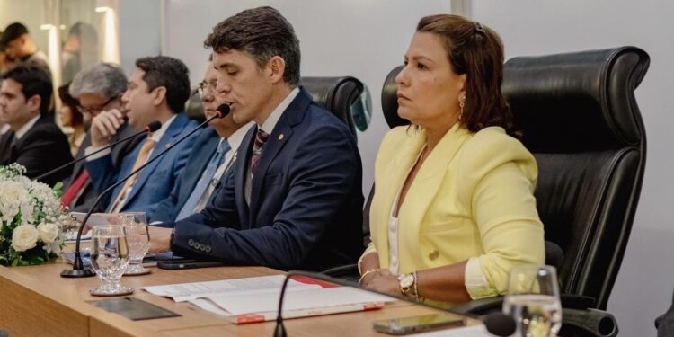 Deputada Dra. Jane Panta toma posse como integrante da Mesa Diretora da ALPB