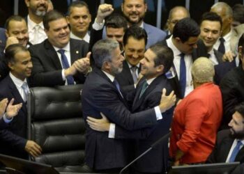 Deputados fazem “churrascada” com dinheiro de bolão sobre placar da vitória de Hugo Motta