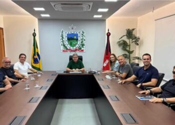 Bastidores: Cícero trata nome de Mersinho na majoritária como prioridade, durante reunião na Granja Santana