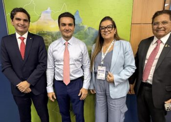 Adriano discute ações para educação e turismo da Paraíba durante audiências em Brasília