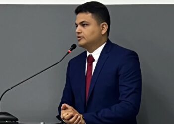 Líder do governo em Santa Rita diz que acionará MPPB e TCE-PB contra aumento de cargos e supersalários na Câmara