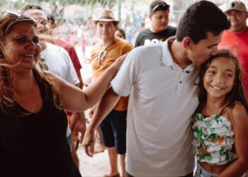 Jackson inicia gestão com popularidade em alta e ações que reforçam compromisso com a valorização dos servidores