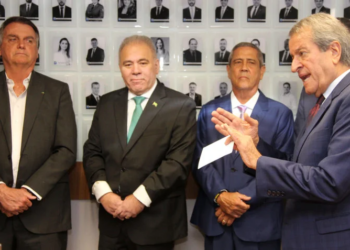 Queiroga deve assumir comando do PL na Paraíba após “queda” de Wellington Roberto