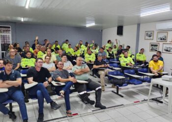 Agentes da Semob-JP anunciam paralisação durante bloco ligado ao superintendente Marcílio do HBE