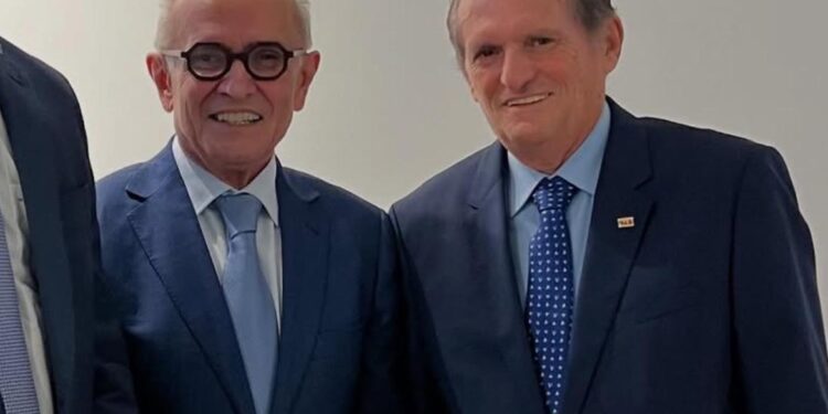 Exclusivo: Odon Bezerra é o novo líder de Cícero na Câmara de João Pessoa