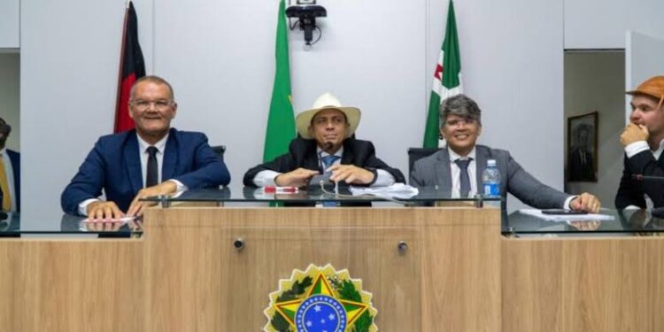 Câmara de Santa Rita se antecipa e convoca eleição para Mesa Diretora do biênio 2027-2028; veja edital de convocação