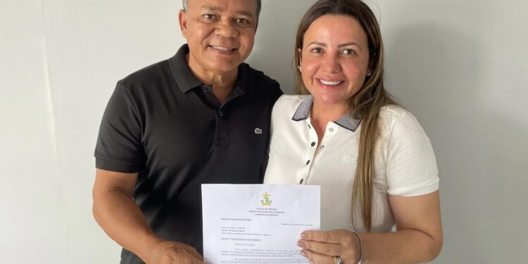 Prefeita de Bayeux tira licença por motivos pessoais e Luciano do Impacto Som assume interinamente