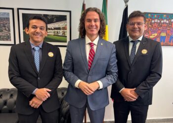 Veneziano recebe prefeito Jackson, de Santa Rita, para tratar de demandas do município e destaca “frutuosa parceria”