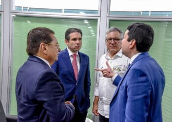 Brasília: Galdino se reúne com Hugo Motta e João Azevêdo por vídeo para definir indicação ao TCE