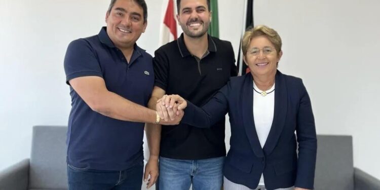 Prefeito de Marizópolis fecha com Wilson Filho, e Júnior Araújo perde mais uma base política