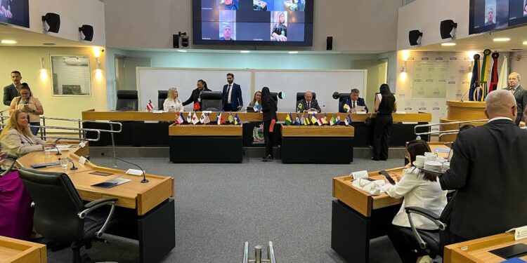 ALPB recebe 19 parlamentares de todo o Brasil em reunião da Unale nesta segunda