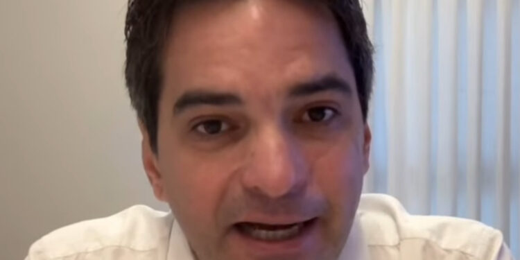 Murilo Galdino agradece Adriano e explica por que recusou indicação ao TCE-PB