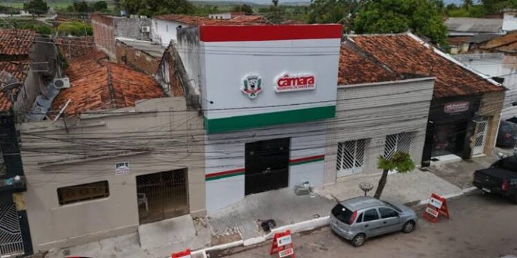 Vereador de Santa Rita é preso por porte ilegal de arma de fogo