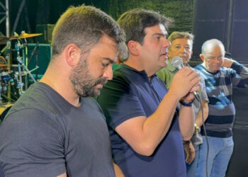 Eduardo Carneiro participa de inauguração de Parque de Exposições em Conceição e entrega de tratores em Solânea e Bananeiras