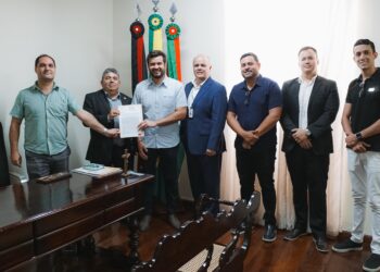 Joaquim assina doação de terreno para a construção do CER Tipo III em Mamanguape
