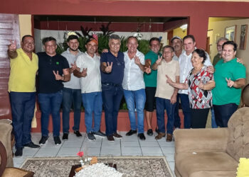 Márcio Roberto recebe apoio de mais uma oposição em menos de uma semana e fortalece base para 2026