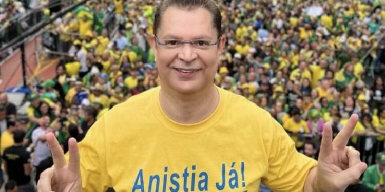 Líder do PL ameaça realizar ato em João Pessoa para pressionar Hugo Motta a pautar PL da Anistia