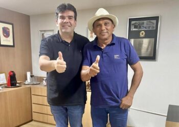 Ex-candidato a prefeito de Conde pela oposição fecha com Eduardo Carneiro para 2026