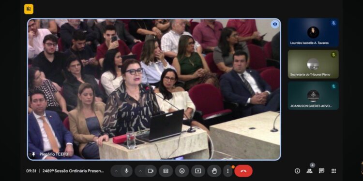 TCE adia julgamento de ação contra indicação de Alanna Galdino à Corte