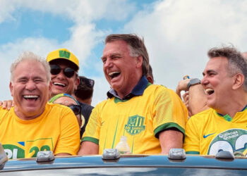 Bolsonaro confirma Queiroga para o governo da Paraíba e Sérgio Queiroz para o Senado