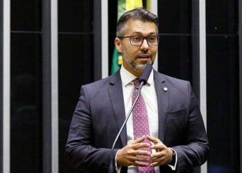 Leonardo Gadelha confirma pré-candidatura à Câmara Federal e revela que Podemos já possui nomes definidos