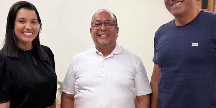 Bastidores: Major Sidnei deflagra pré-candidatura da esposa, mas terá que pagar “fatura” a Felipe Leitão