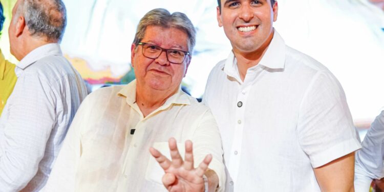 João reforça confiança em Lucas Ribeiro e o aponta como sucessor natural