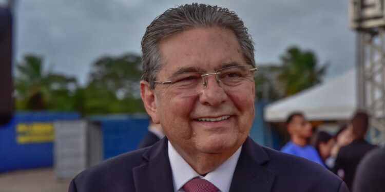 Dia Mundial Autismo: Leis de Adriano Galdino garantem assistência a neurodivergentes na Paraíba