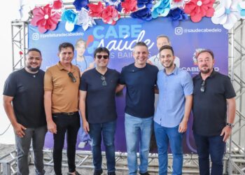 Eduardo Carneiro acompanha mutirão de saúde em Cabedelo ao lado do prefeito André e vereadores do Solidariedade