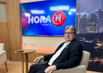 João Azevêdo diz que escolha entre Lucas e Cícero caberá ao PP