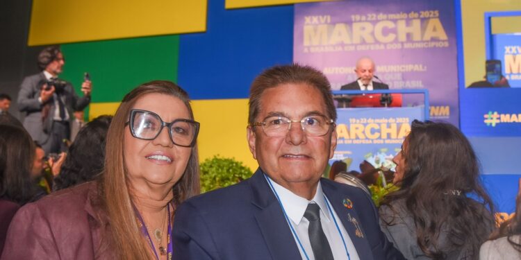 Galdino defende retomada do pagamento do Garantia-Safra durante Marcha dos Prefeitos em Brasília