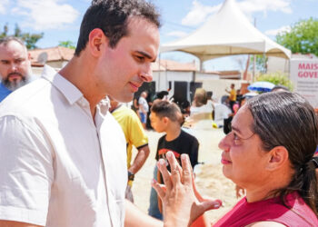 “Candidatíssimo” ao Governo em 2026, Lucas Ribeiro contrata agência que fez campanha de Pedro em 2022