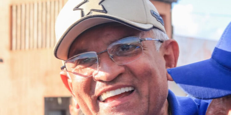 Ex-prefeito de Araruna é nomeado secretário no governo João Azevêdo