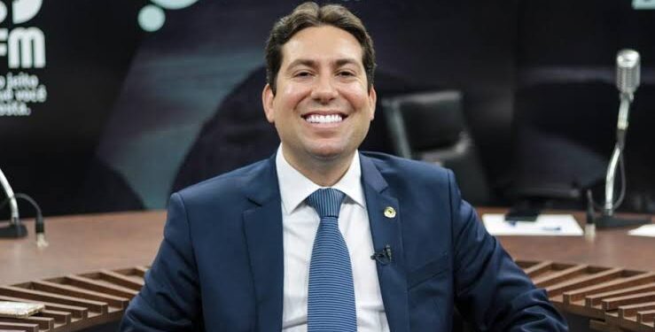 Como antecipado pelo Política da Paraíba, Felipe Leitão confirma filiação ao Republicanos no final de maio