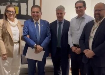 Galdino se reúne com ministro da Agricultura e Hugo Motta e garante reavaliação do repasse do Garantia-Safra