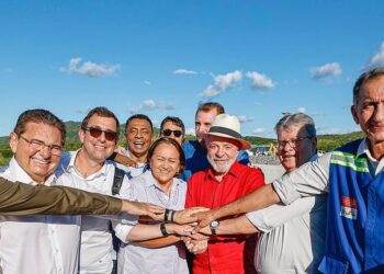 Adriano Galdino celebra entrega de trecho do Ramal Apodi da Transposição no Sertão paraibano