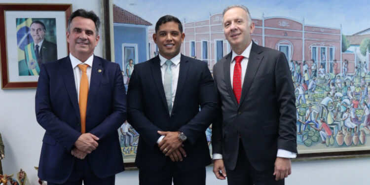 Ex-vereador de Bayeux se filia ao PP e vai disputar vaga de deputado federal