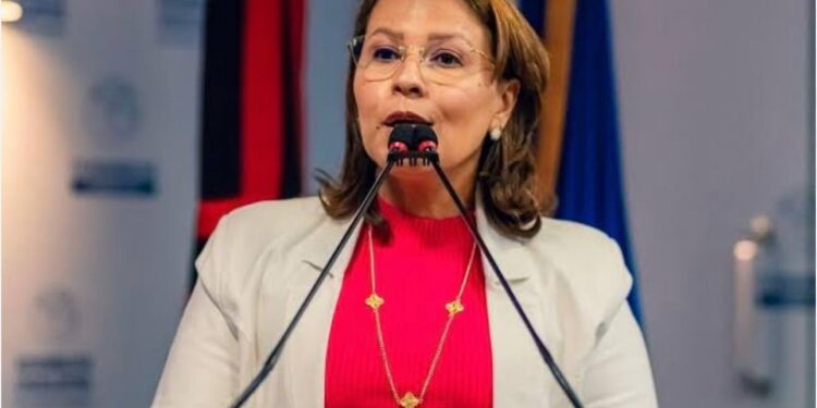 De autoria da deputada Jane Panta, Lei que cria o Selo “Salão Amigo”, é sancionada na Paraíba e incentiva doação de cabelos para pacientes com câncer