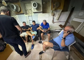 Cícero e comitiva brasileira se refugiam em bunker durante ataques em Israel