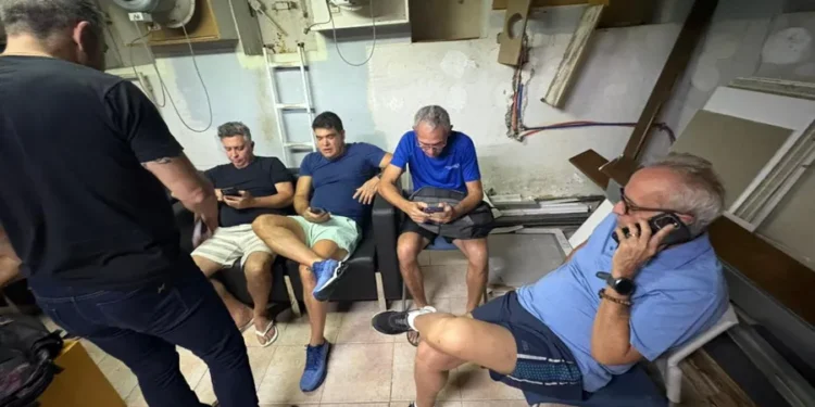 Cícero e comitiva brasileira se refugiam em bunker durante ataques em Israel