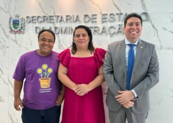 Bayeux: Fofinho recua, nega candidatura do filho a deputado e reforça aliança com Felipe Leitão