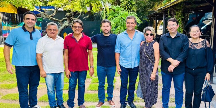 Ex-prefeito de Guarabira e vereadores rompem com Camila Toscano e declaram apoio a Michel Henrique