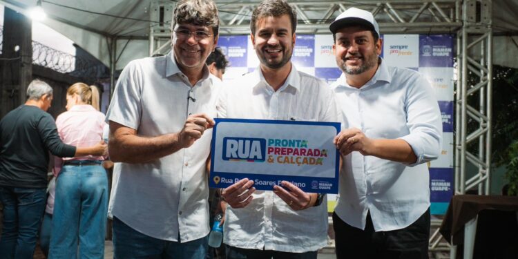 Joaquim entrega pavimentação no Gurguri e anuncia nova etapa do programa “Rua Pronta, Preparada e Calçada”
