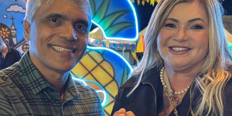 Cilinha Dias recebe apoio de ex-prefeito e ex-presidente da Câmara de Sapé