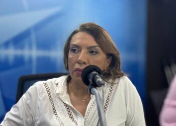 Recém eleita, Cida ‘barra’ Cícero e Galdino no PT e impõe resistência a alianças com Hugo e Nabor