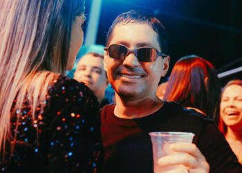 Prefeito de Cuité de Mamanguape paga R$ 62 mil por moto alugada; valor daria para comprar quatro modelos 0 km