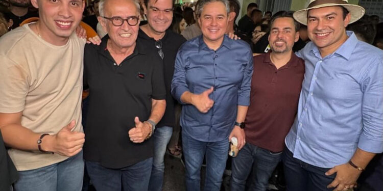 Cícero cumpre agenda no Sertão e encontra Efraim no São Pedro de São José do Sabugi