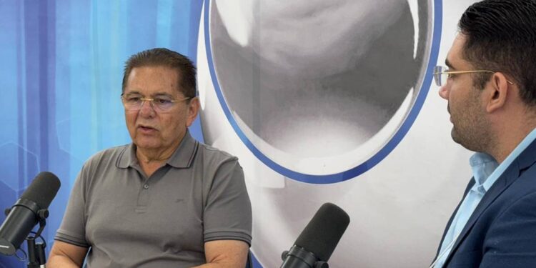 Em Cajazeiras, Adriano muda alvo de Gervásio para João e cobra reciprocidade; veja