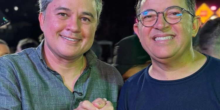 Efraim recebe apoio de quatro prefeitos e dois ex-prefeitos um dia após oficializar pré-candidatura