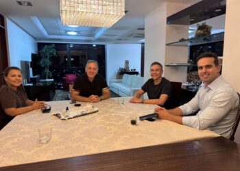 Jane e Emerson Panta se reúnem com Aguinaldo Ribeiro para discutir eleições de 2026 e melhorias para Santa Rita